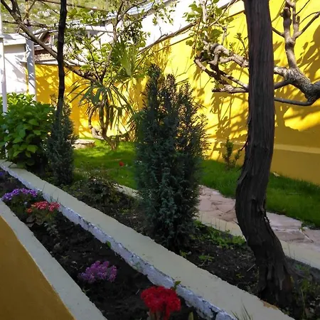 Apartment Exotic Garden Mostar