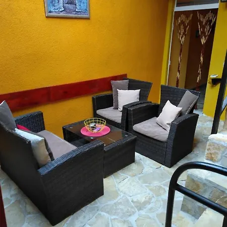 Exotic Garden *
